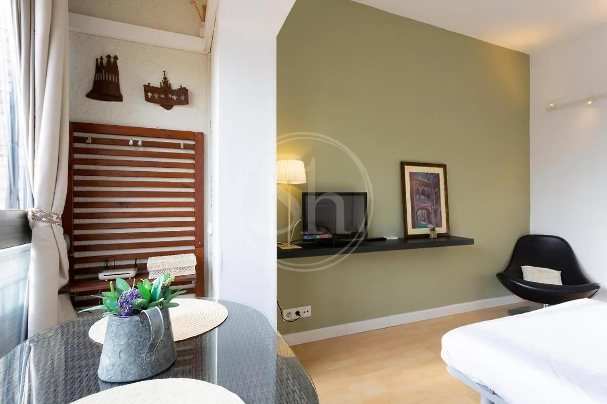 Apartman Estudio Cerca Del Hospital Sant Pau Barcelona